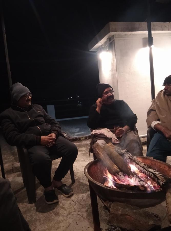 Corbett Bhavesh Home Stay Jhirna Cameră foto